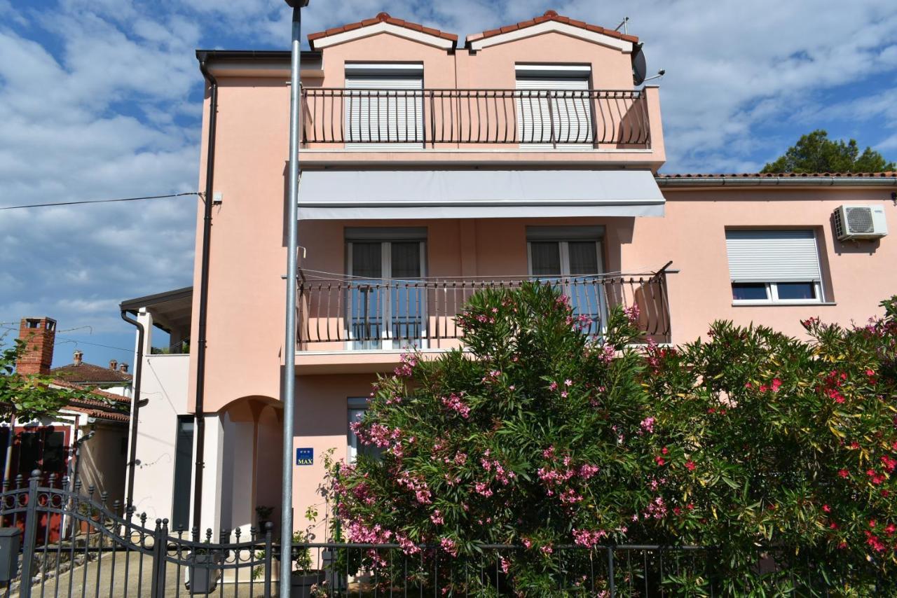 Max With Parking Rovinj